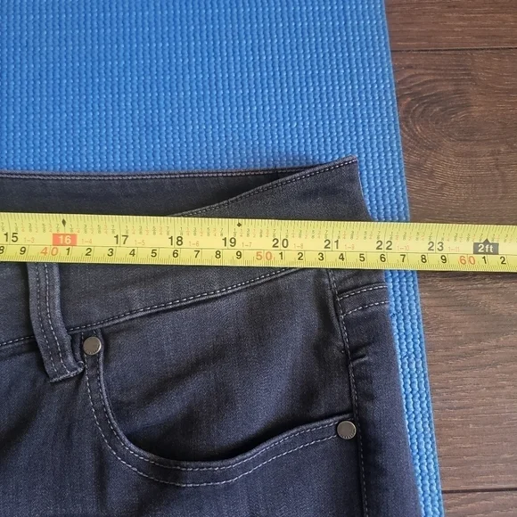 Liverpool Jeans - Picture 9 of 15